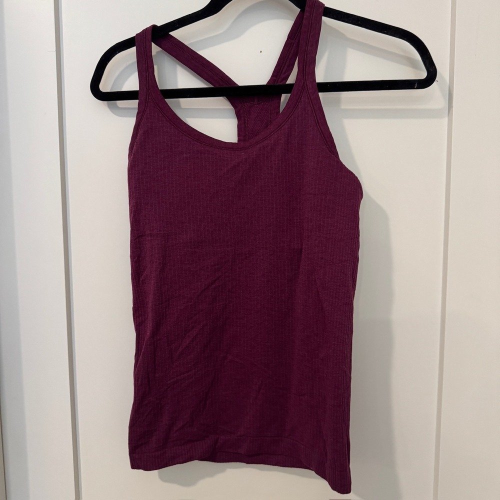 Lululemon Ebb to Street Tank Top Burgundy Ribbed Racerback Shelf Bra Size 6